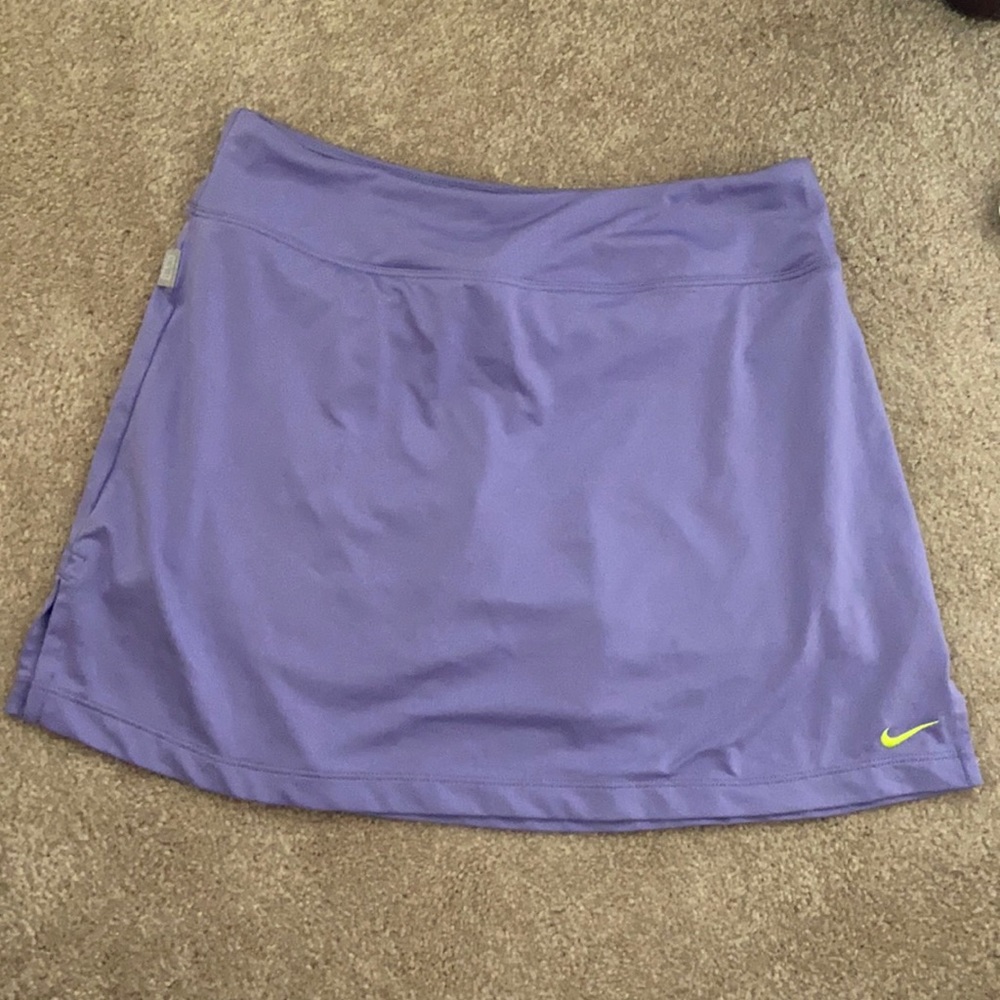 women’s purple Nike skort size small